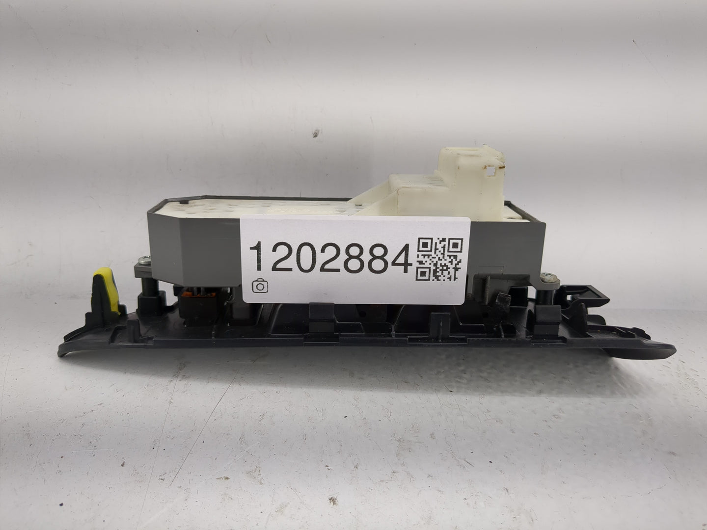 2006-2012 Toyota Rav4 Master Power Window Switch Replacement Driver Side Left P/N:74232-42070 Fits OEM Used Auto Parts - Oem
