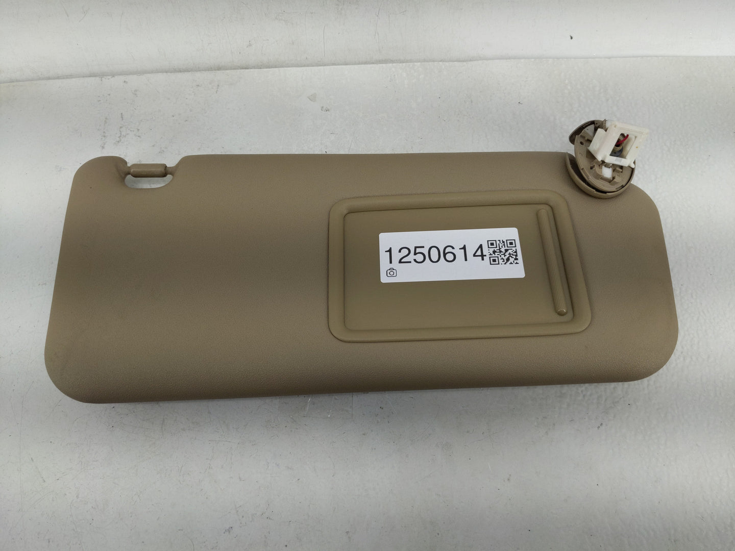 2010-2014 Toyota Rav4 Sun Visor Shade Replacement Driver Left Mirror Fits Fits 2010 2011 2012 2013 2014 OEM Used Auto Parts 