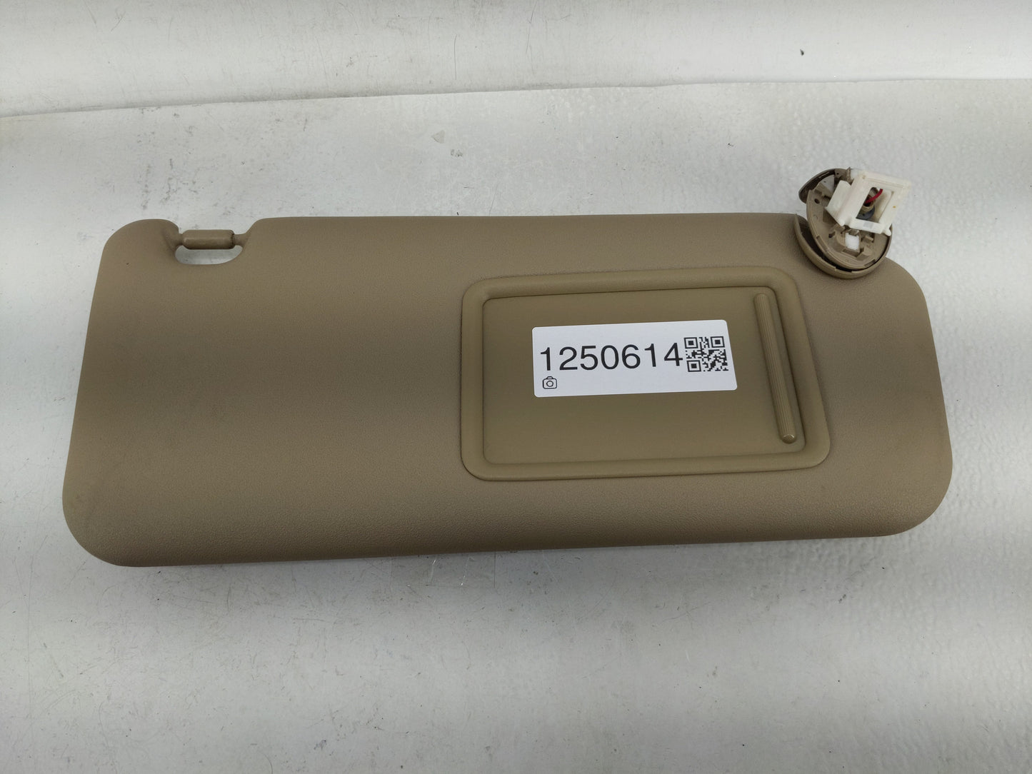 2010-2014 Toyota Rav4 Sun Visor Shade Replacement Driver Left Mirror Fits Fits 2010 2011 2012 2013 2014 OEM Used Auto Parts 