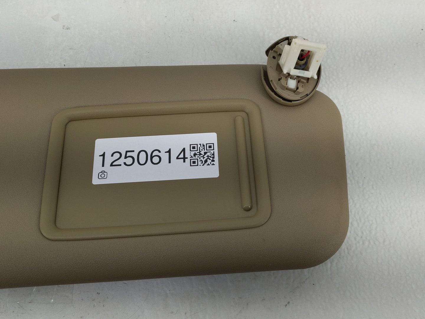 2010-2014 Toyota Rav4 Sun Visor Shade Replacement Driver Left Mirror Fits Fits 2010 2011 2012 2013 2014 OEM Used Auto Parts 