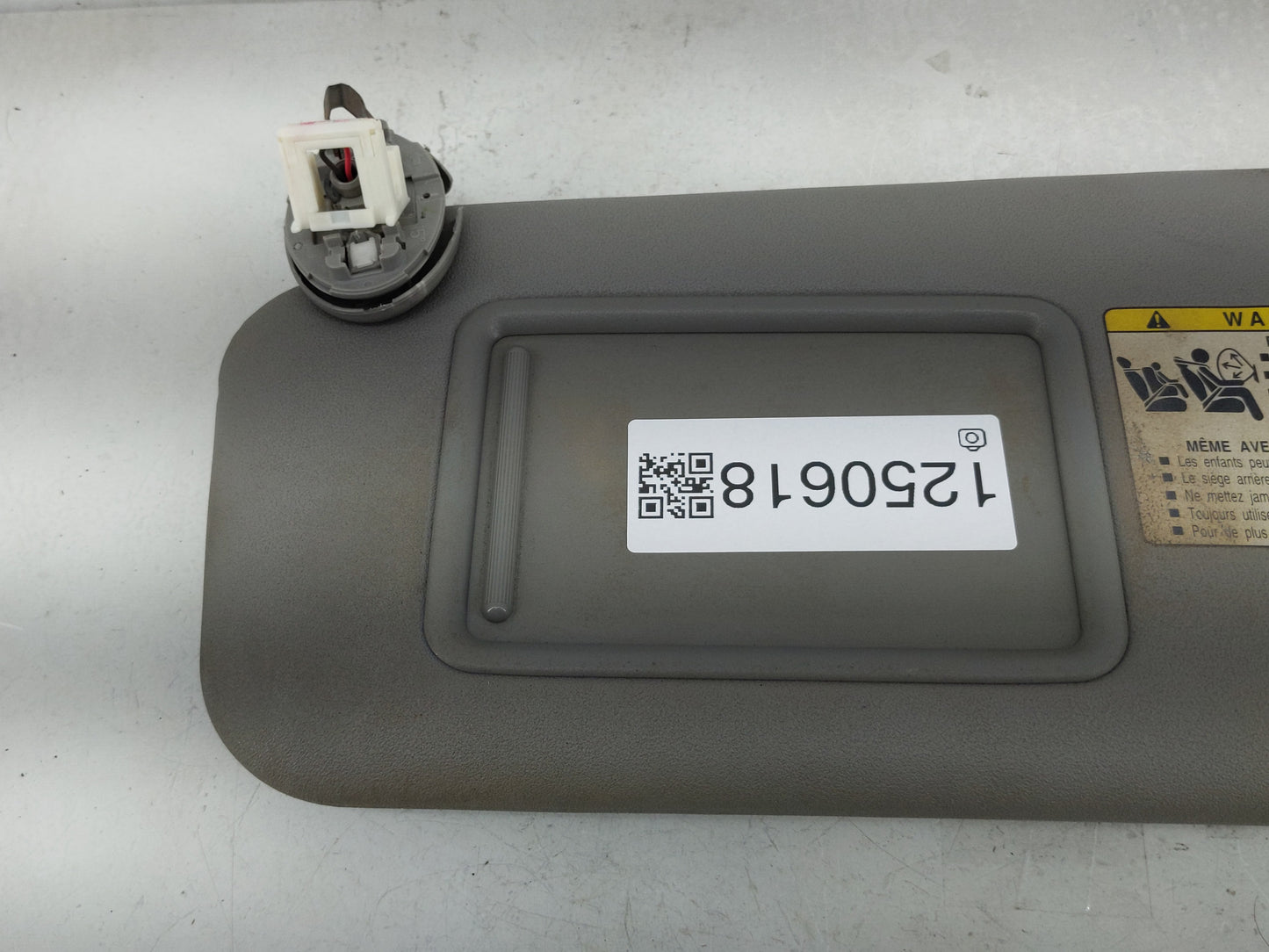 2010-2014 Toyota Rav4 Sun Visor Shade Replacement Driver Left Mirror Fits Fits 2010 2011 2012 2013 2014 OEM Used Auto Parts 