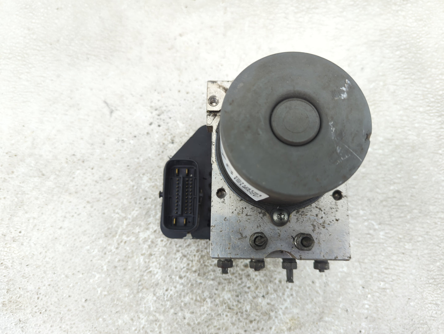 2012 Toyota Rav4 ABS Pump Control Module Replacement P/N:89541-0R0321 44540-0R072 Fits OEM Used Auto Parts - Oemusedautopart