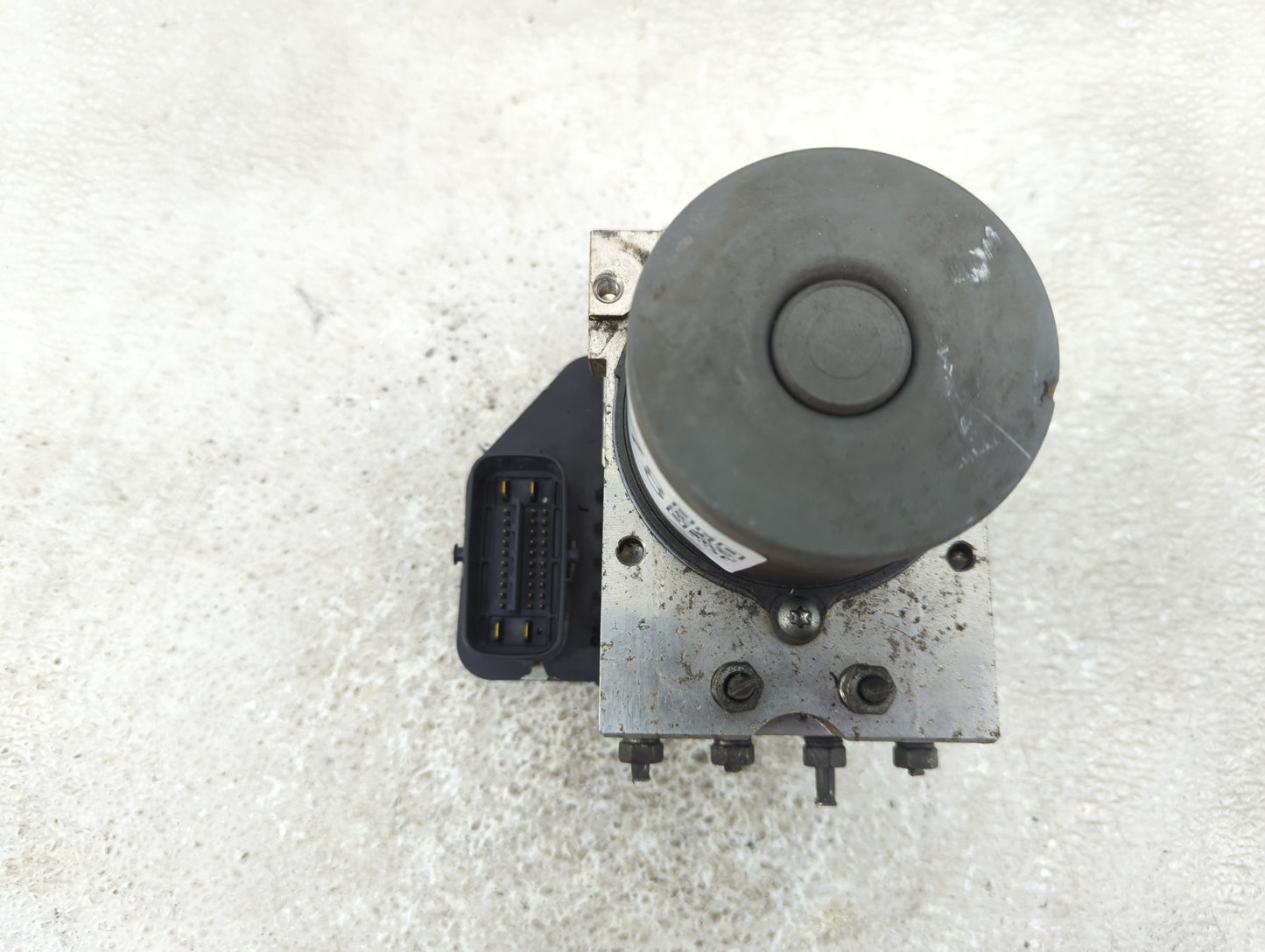 2012 Toyota Rav4 ABS Pump Control Module Replacement P/N:89541-0R0321 44540-0R072 Fits OEM Used Auto Parts - Oemusedautopart