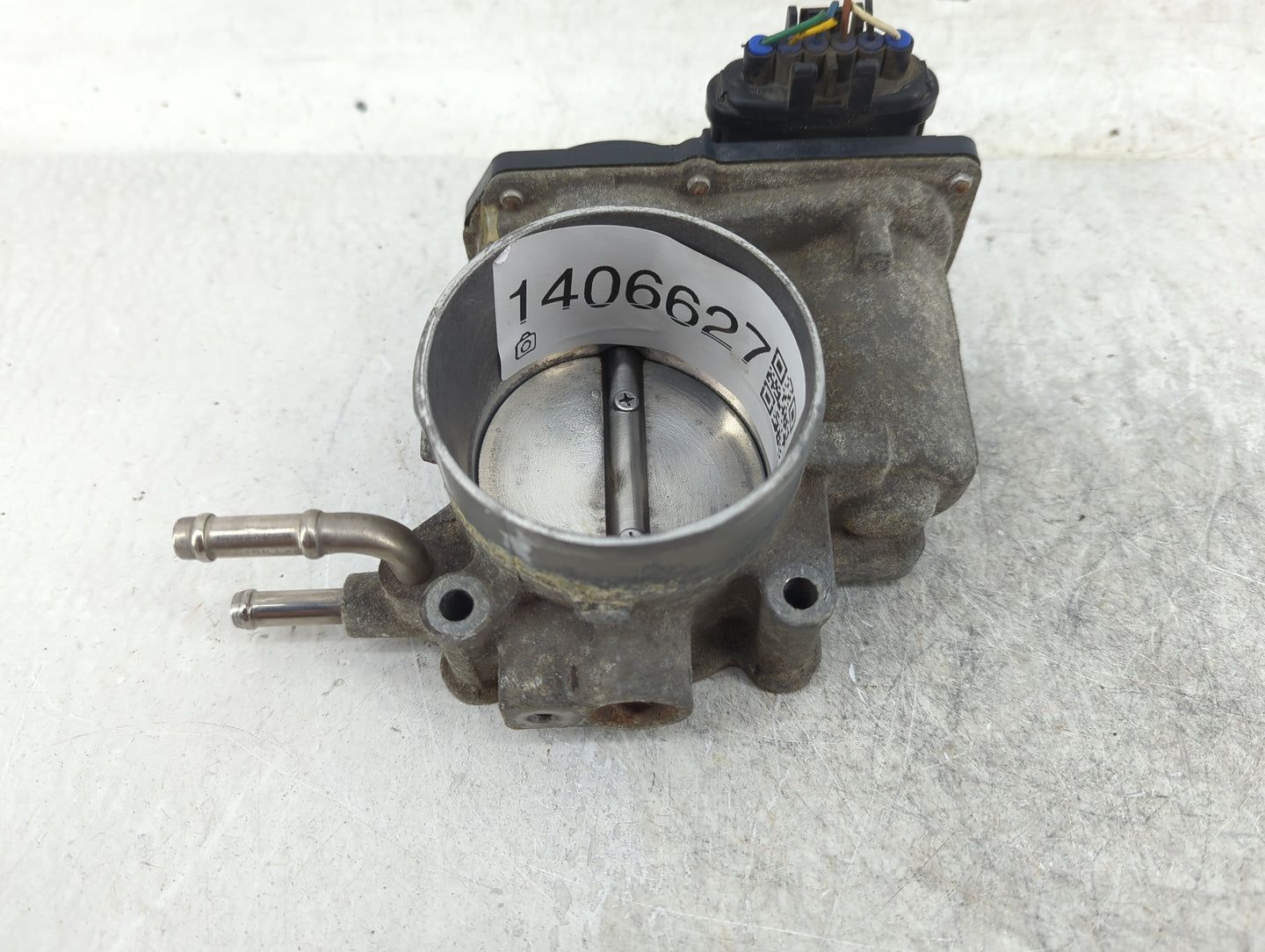 2009-2018 Toyota Rav4 Throttle Body P/N:22030-0V010 Fits Fits 2009 2010 2011 2012 2013 2014 2015 2016 2017 2018 2019 OEM Use