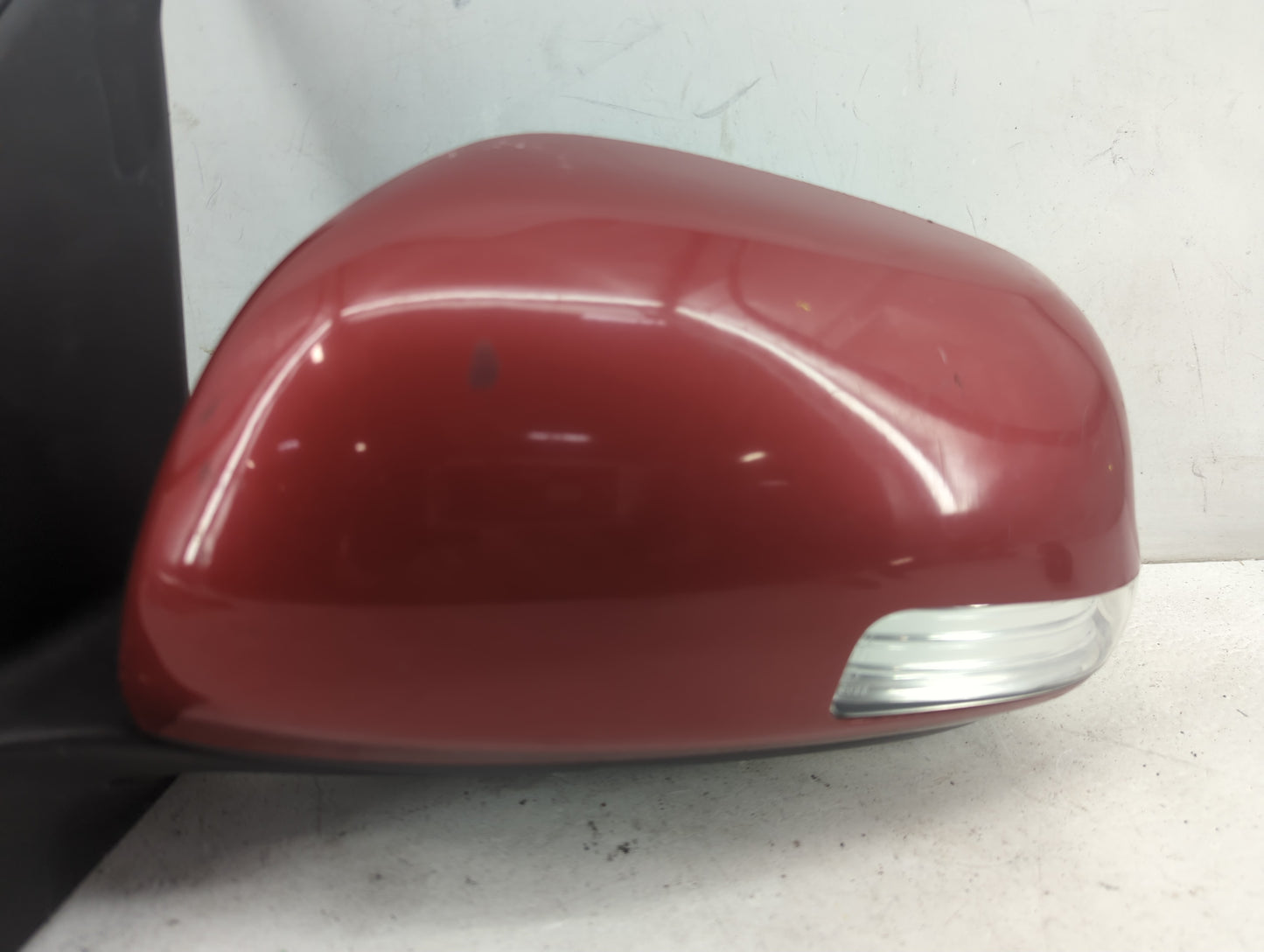 2009-2012 Toyota Rav4 Driver Side View Mirror - Left Door Mirror OEM Used - Oemusedautoparts1.com