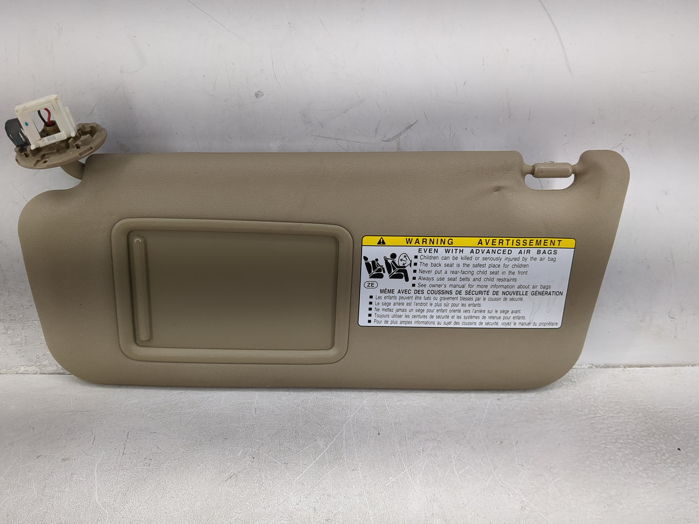 2010-2014 Toyota Rav4 Sun Visor Shade Replacement Driver Left Mirror Fits Fits 2010 2011 2012 2013 2014 OEM Used Auto Parts 