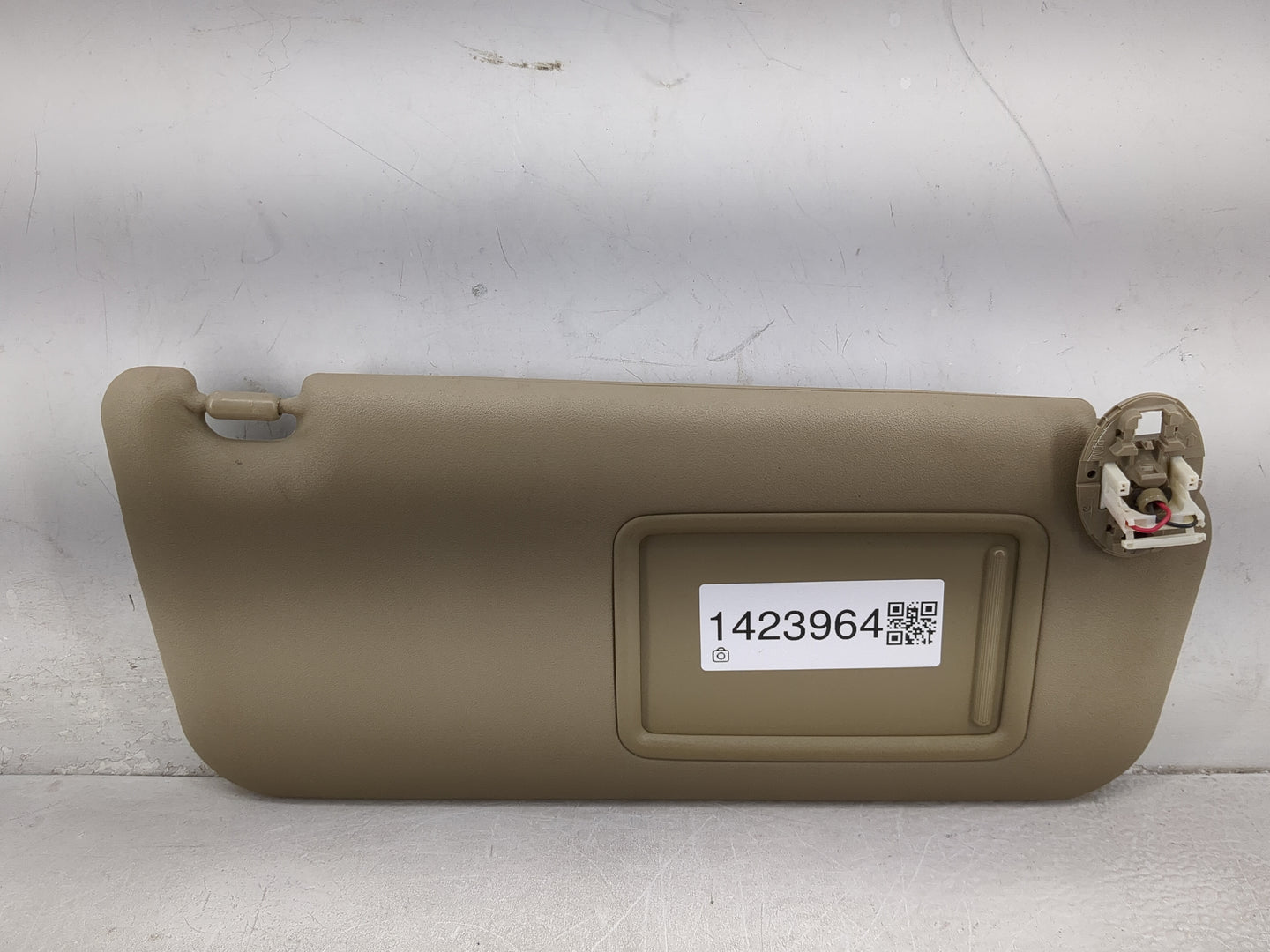 2010-2014 Toyota Rav4 Sun Visor Shade Replacement Passenger Right Mirror Fits Fits 2010 2011 2012 2013 2014 OEM Used Auto Pa