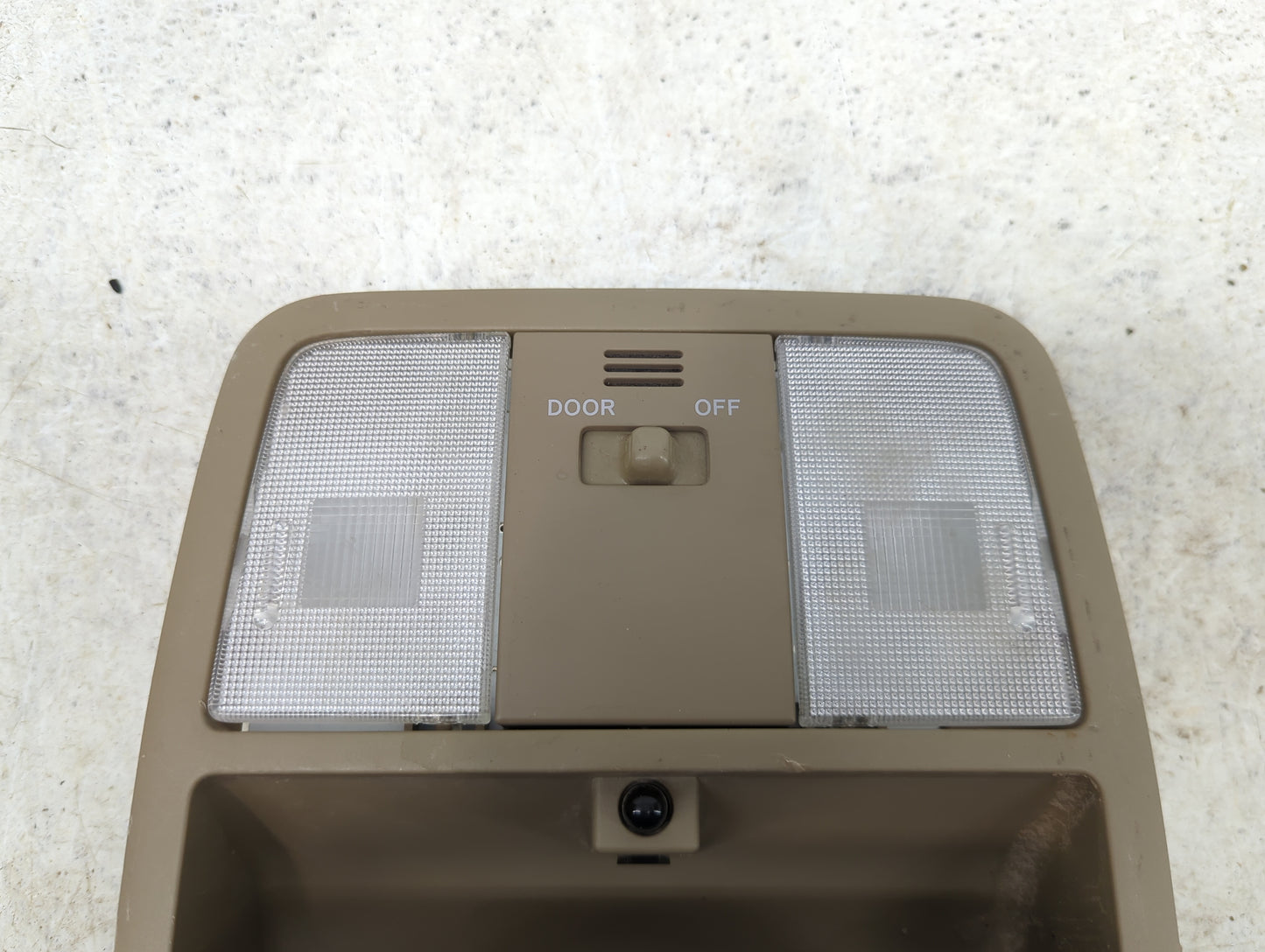 2012 Toyota Rav4 Overhead Roof Console - Oemusedautoparts1.com