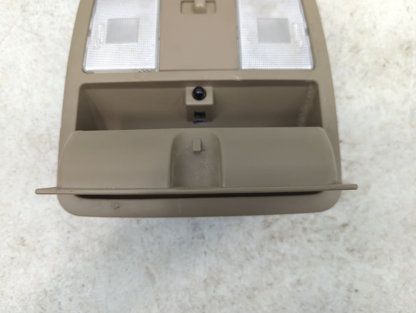 2012 Toyota Rav4 Overhead Roof Console - Oemusedautoparts1.com