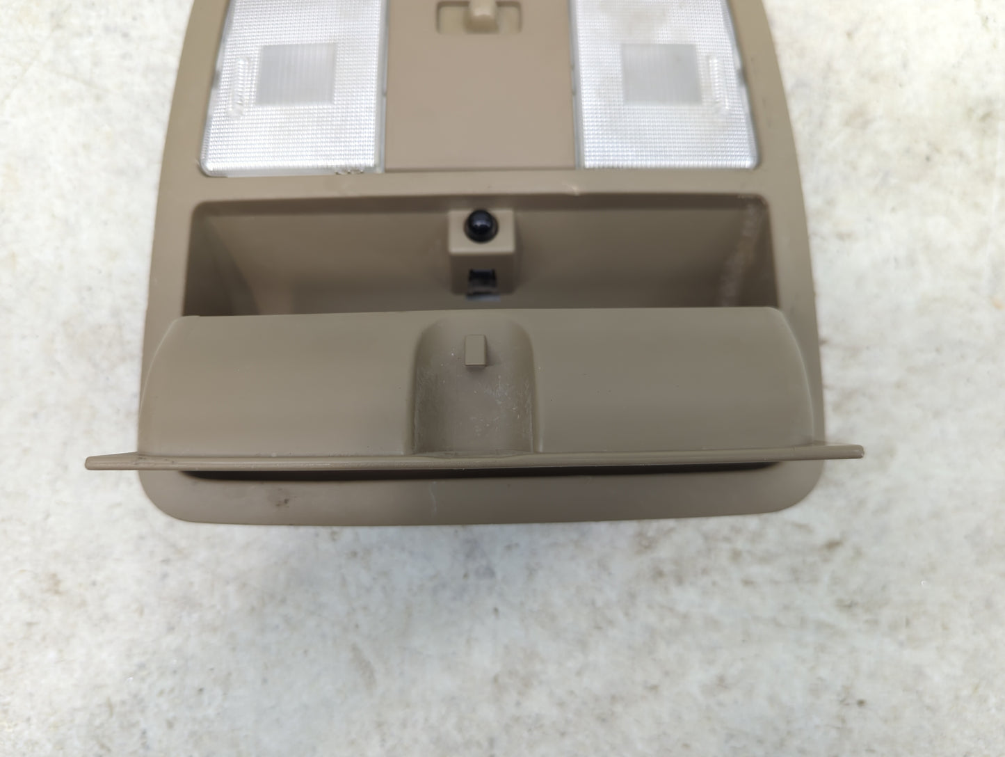 2012 Toyota Rav4 Overhead Roof Console - Oemusedautoparts1.com