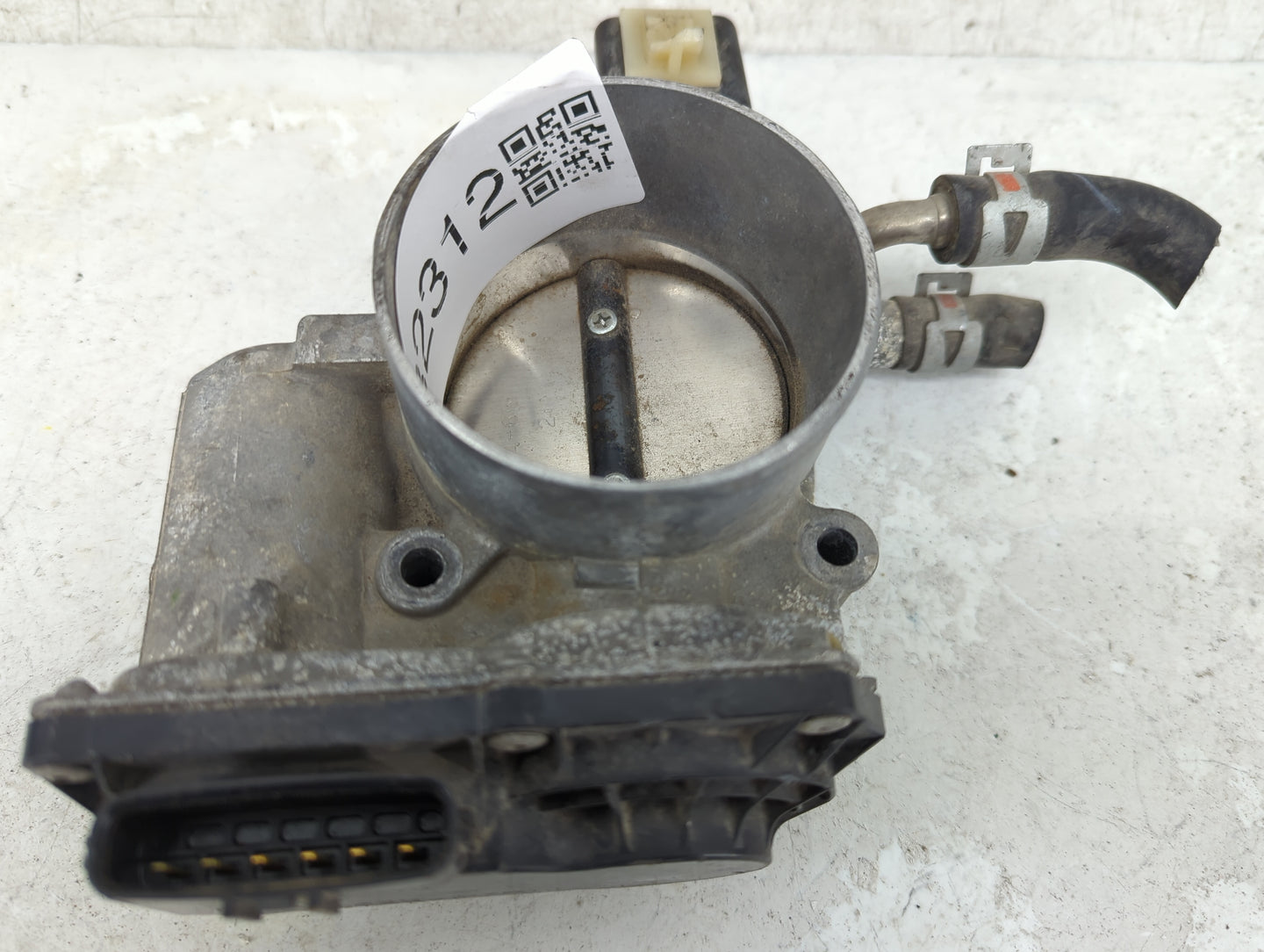 2009-2018 Toyota Rav4 Throttle Body P/N:22030-0V010 Fits Fits 2009 2010 2011 2012 2013 2014 2015 2016 2017 2018 2019 OEM Use