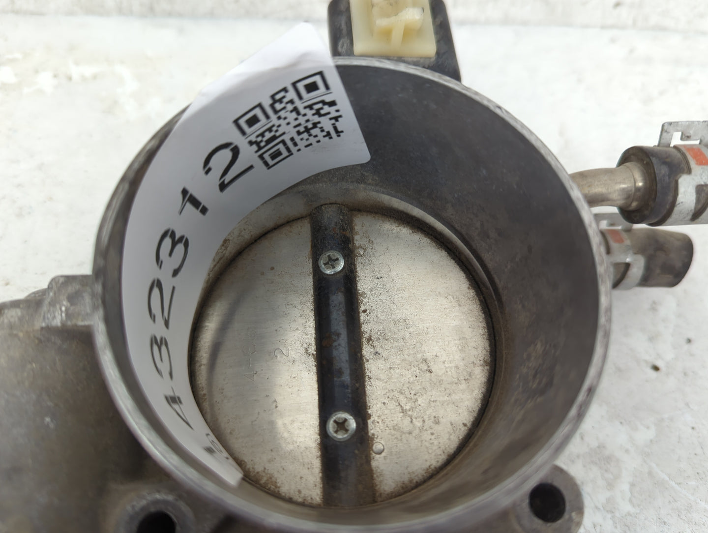 2009-2018 Toyota Rav4 Throttle Body P/N:22030-0V010 Fits Fits 2009 2010 2011 2012 2013 2014 2015 2016 2017 2018 2019 OEM Use