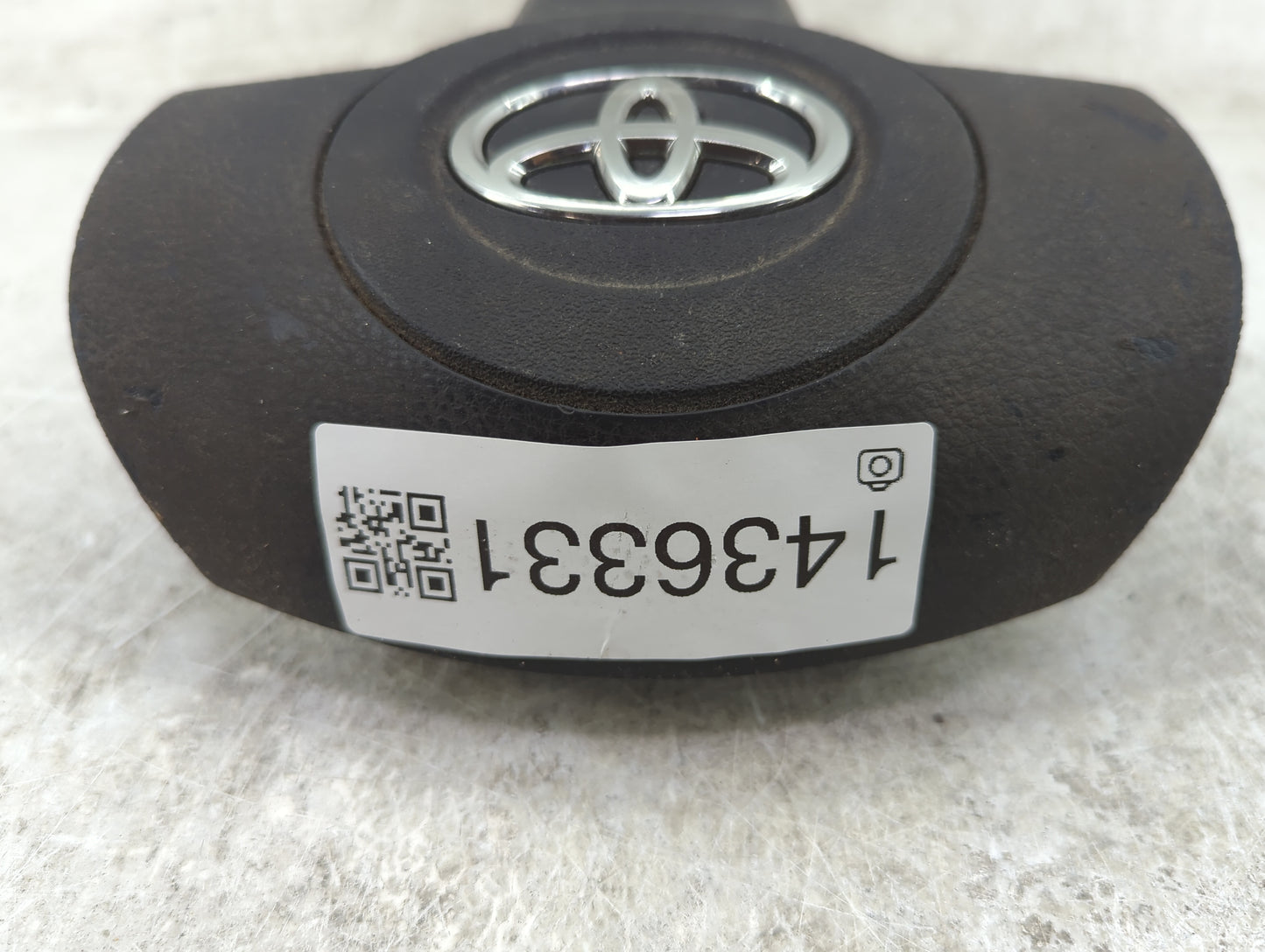 2012 Toyota Rav4 Air Bag Driver Left Steering Wheel Mounted P/N:Z33G2449356 Fits OEM Used Auto Parts - Oemusedautoparts1.com