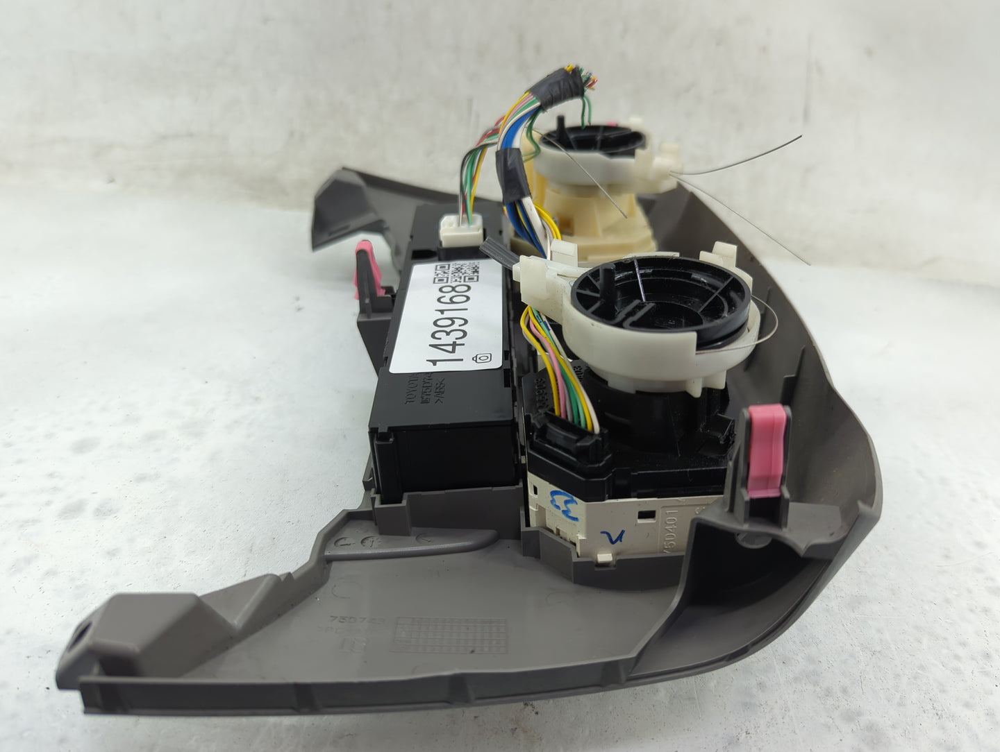 2012 Toyota Rav4 Climate Control Module Temperature AC/Heater Replacement P/N:75D743 Fits OEM Used Auto Parts - Oemusedautop