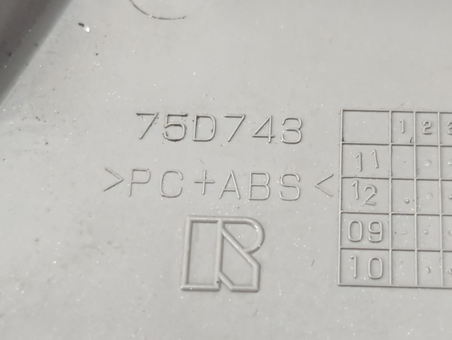 2012 Toyota Rav4 Climate Control Module Temperature AC/Heater Replacement P/N:75D743 Fits OEM Used Auto Parts - Oemusedautop