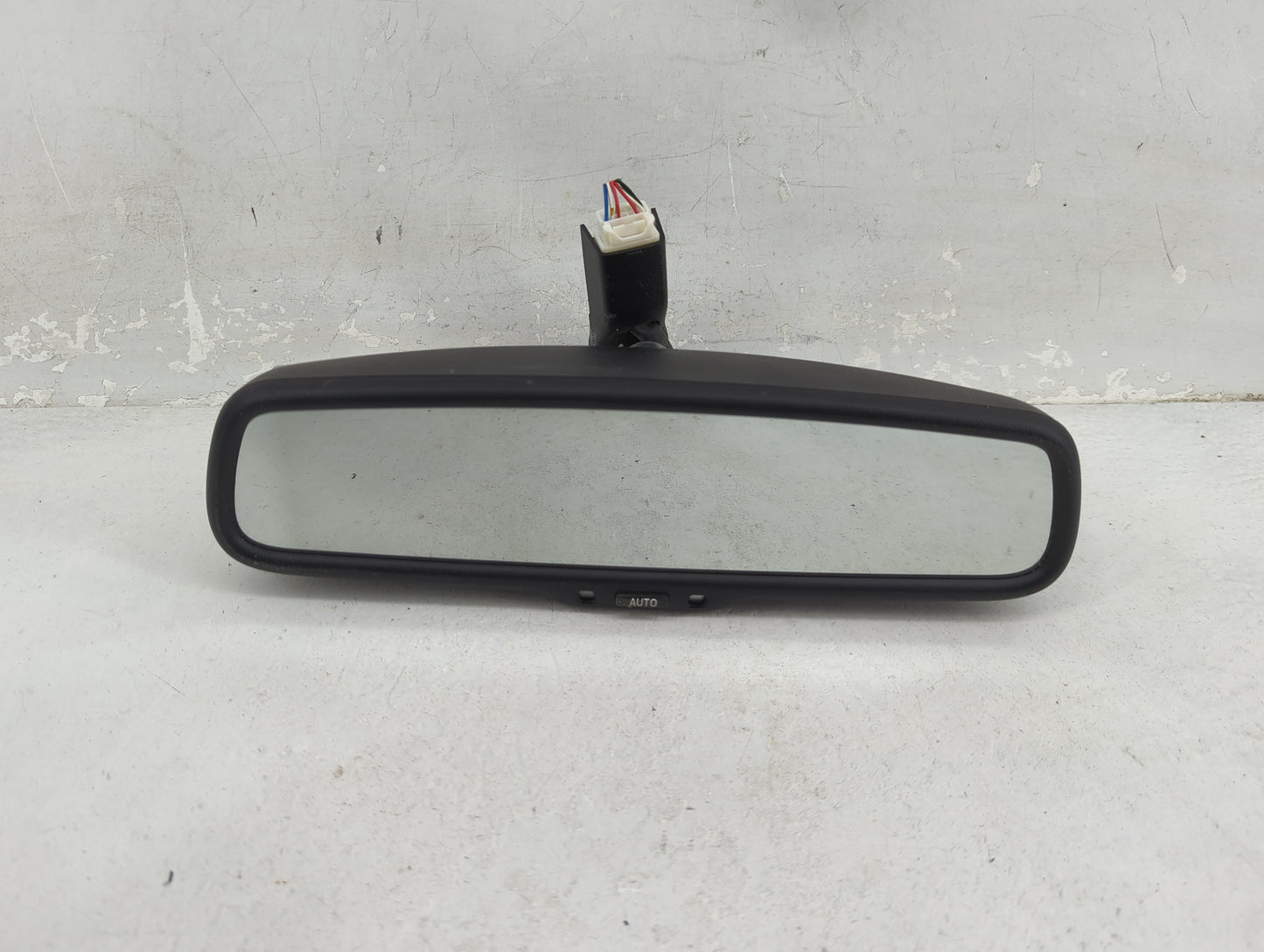 2011-2012 Toyota Rav4 Interior Rear View Mirror Replacement OEM P/N:878100W700 Fits Fits 2011 2012 OEM Used Auto Parts - Oem