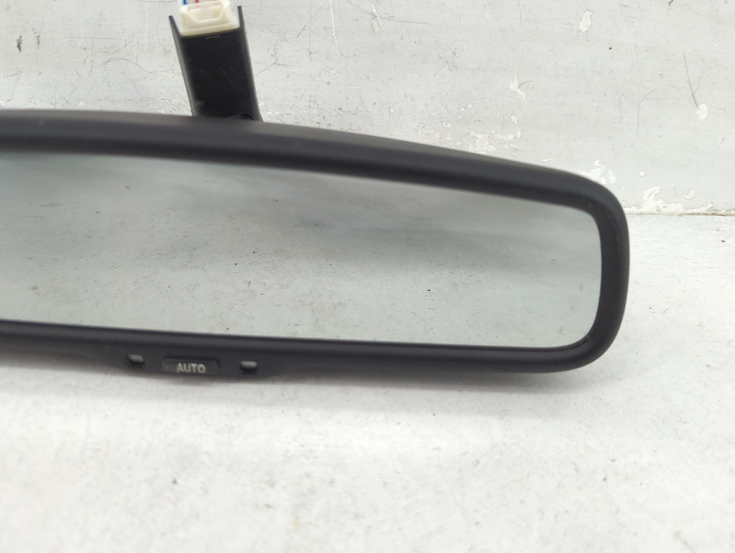 2011-2012 Toyota Rav4 Interior Rear View Mirror Replacement OEM P/N:878100W700 Fits Fits 2011 2012 OEM Used Auto Parts - Oem