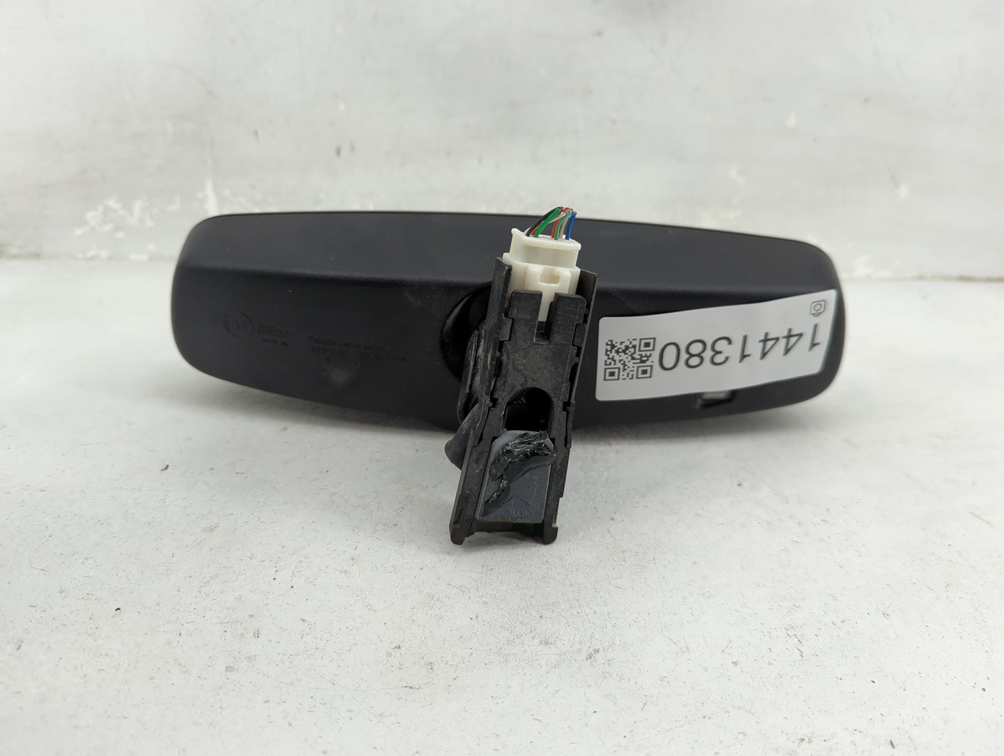 2011-2012 Toyota Rav4 Interior Rear View Mirror Replacement OEM P/N:878100W700 Fits Fits 2011 2012 OEM Used Auto Parts - Oem