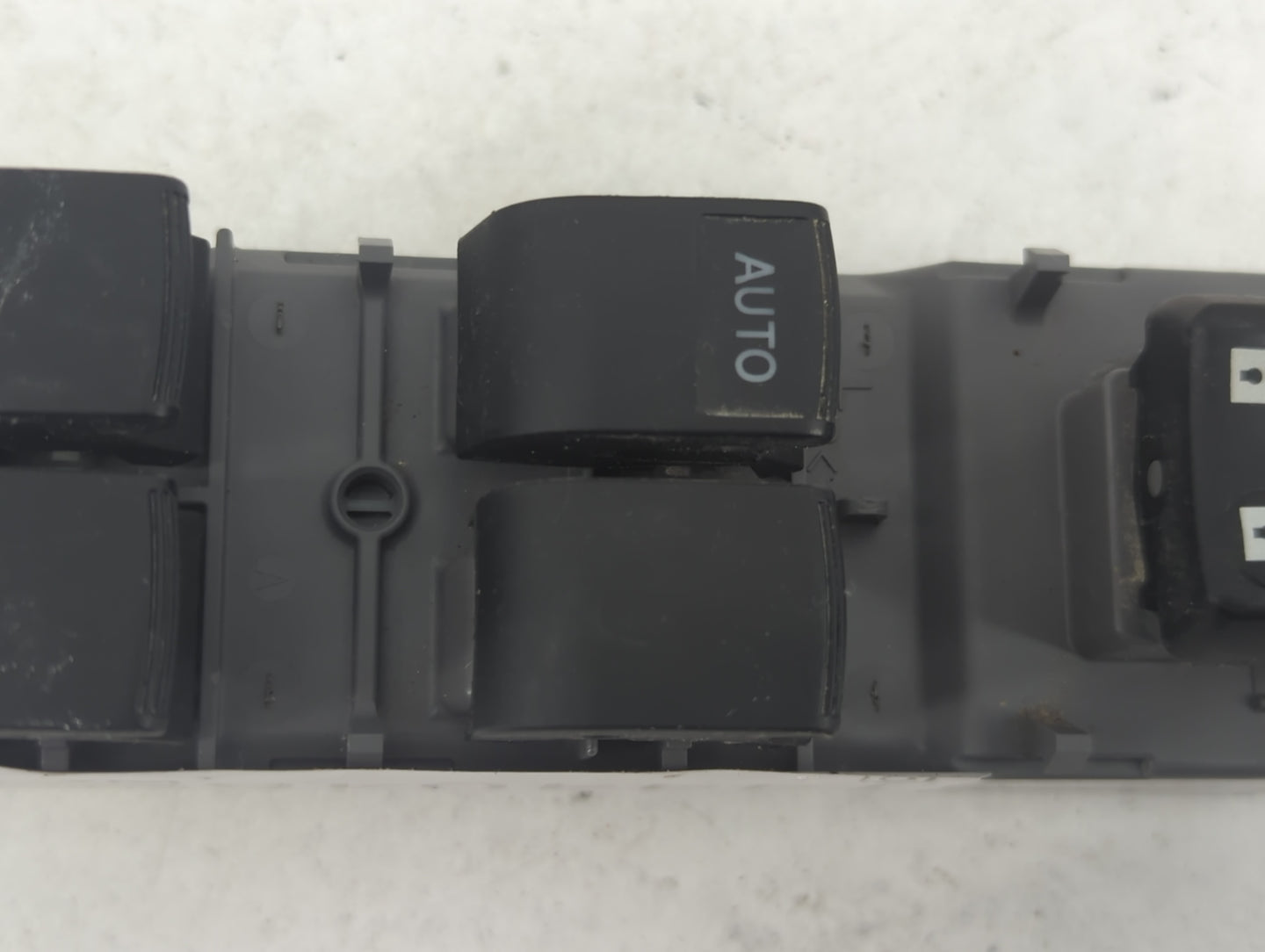 2006-2012 Toyota Rav4 Master Power Window Switch Replacement Driver Side Left P/N:192869 Fits OEM Used Auto Parts - Oemuseda
