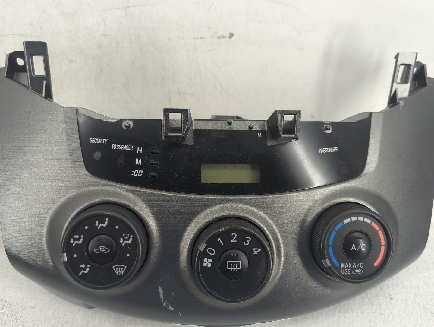 2012 Toyota Rav4 Climate Control Module Temperature AC/Heater Replacement Fits OEM Used Auto Parts - Oemusedautoparts1.com