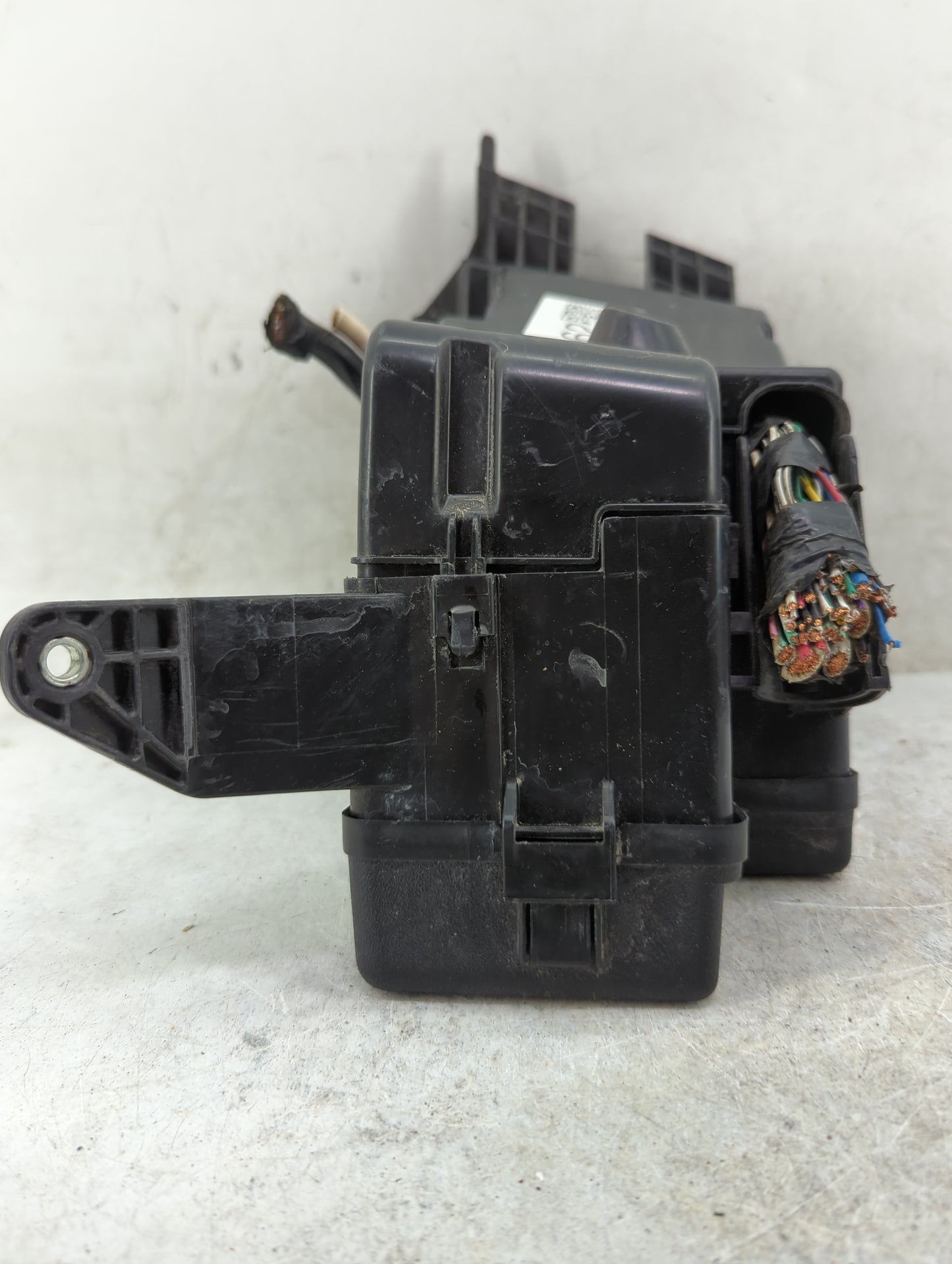 2012 Toyota Rav4 Fusebox Fuse Box Panel Relay Module Fits OEM Used Auto Parts - Oemusedautoparts1.com