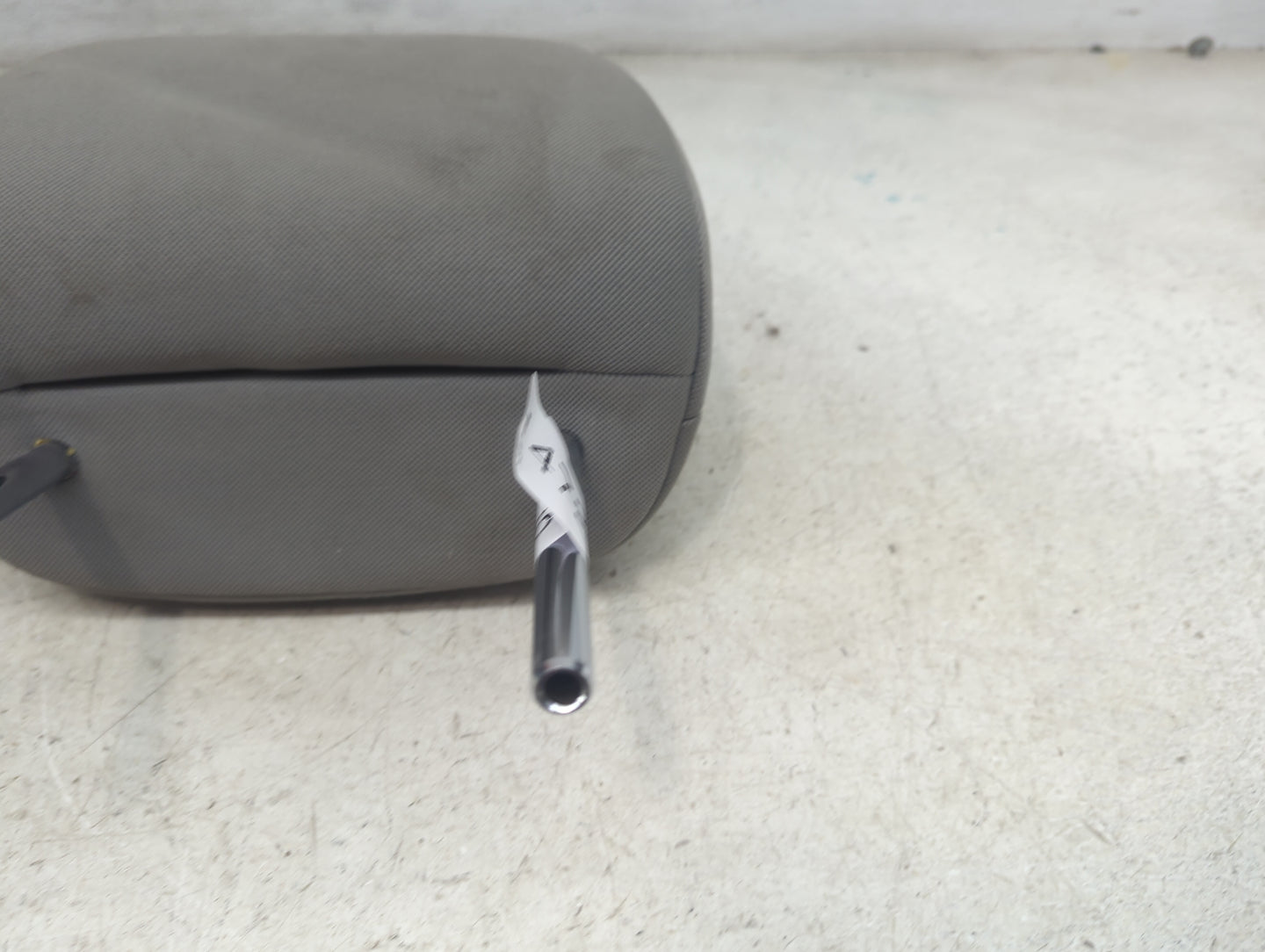 2012 Toyota Rav4 Headrest Head Rest Front Driver Passenger Seat Fits OEM Used Auto Parts - Oemusedautoparts1.com