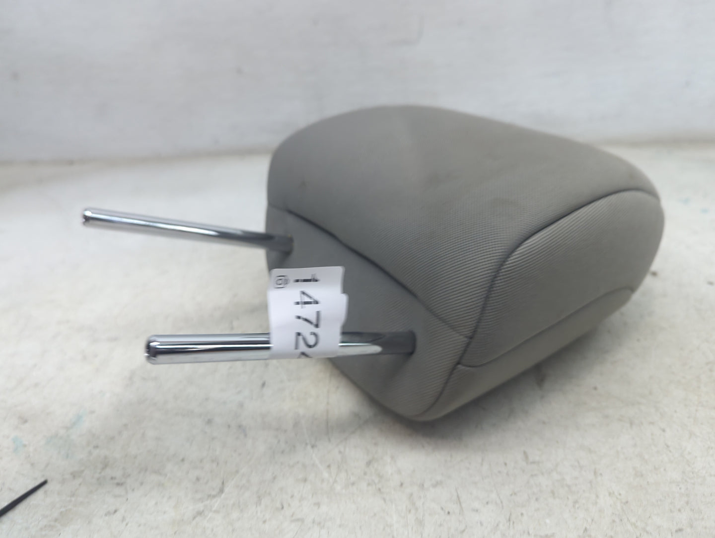 2012 Toyota Rav4 Headrest Head Rest Front Driver Passenger Seat Fits OEM Used Auto Parts - Oemusedautoparts1.com