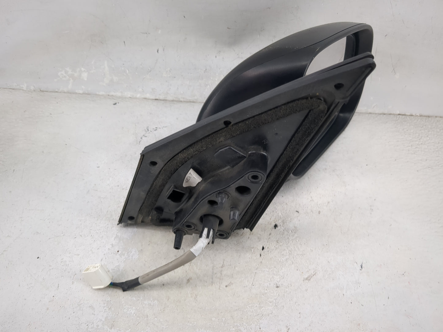 2009-2012 Toyota Rav4 Passenger Side View Mirror - Right Door Mirror OEM Used - Oemusedautoparts1.com