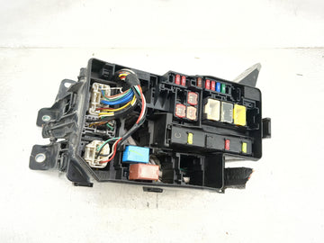 2006-2012 Toyota Rav4 Fusebox Fuse Box Panel Relay Module P/N:82662-0R010 Fits Fits 2006 2007 2008 2009 2010 2011 2012 OEM Used Auto Parts