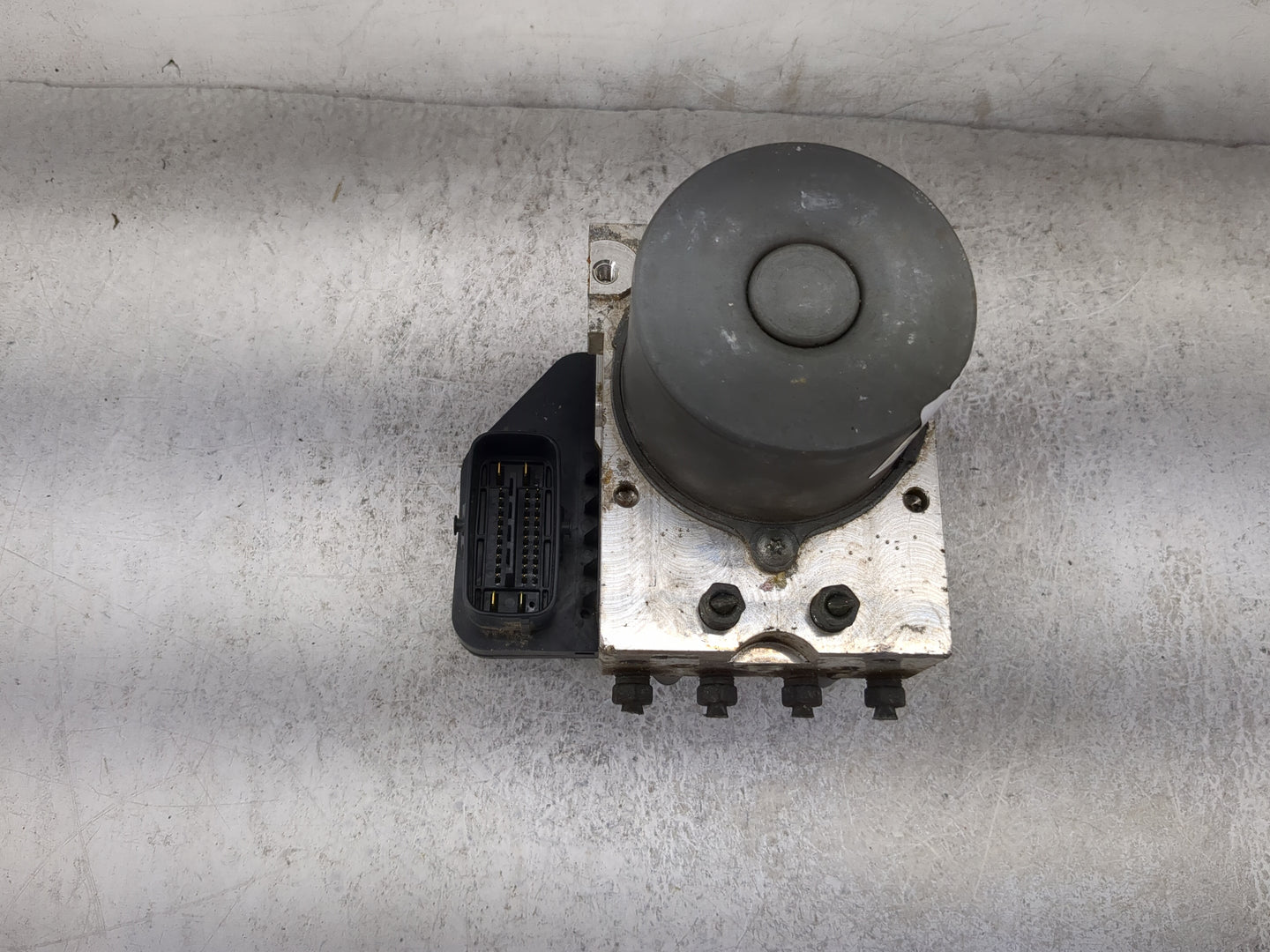 2012 Toyota Rav4 ABS Pump Control Module Replacement P/N:44540-0R072 44541-0R032, 416040-3121 Fits OEM Used Auto Parts - Oem