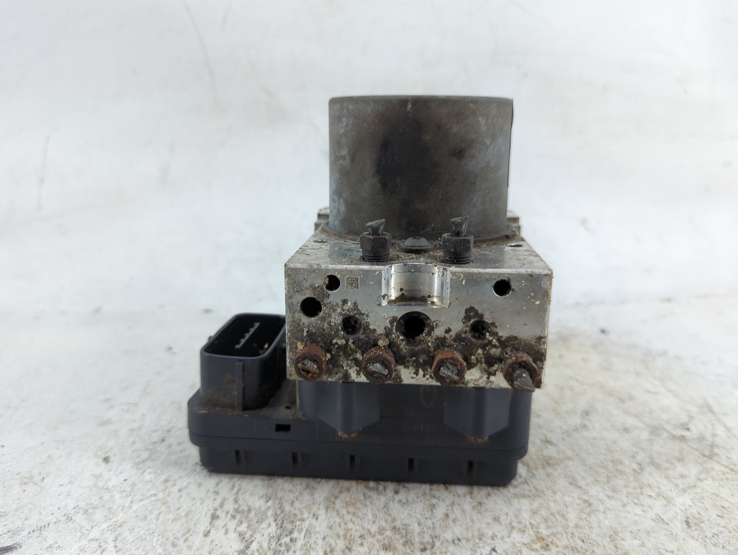 2012 Toyota Rav4 ABS Pump Control Module Replacement Fits OEM Used Auto Parts - Oemusedautoparts1.com