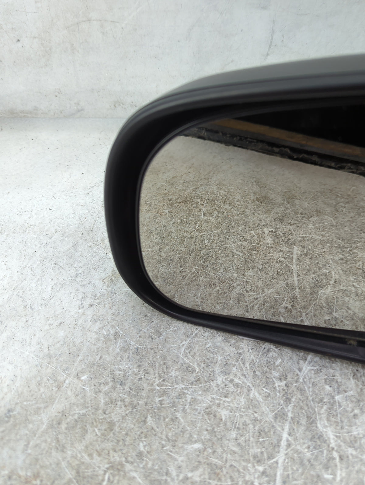 2009-2012 Toyota Rav4 Driver Side View Mirror - Left Door Mirror OEM Used - Oemusedautoparts1.com