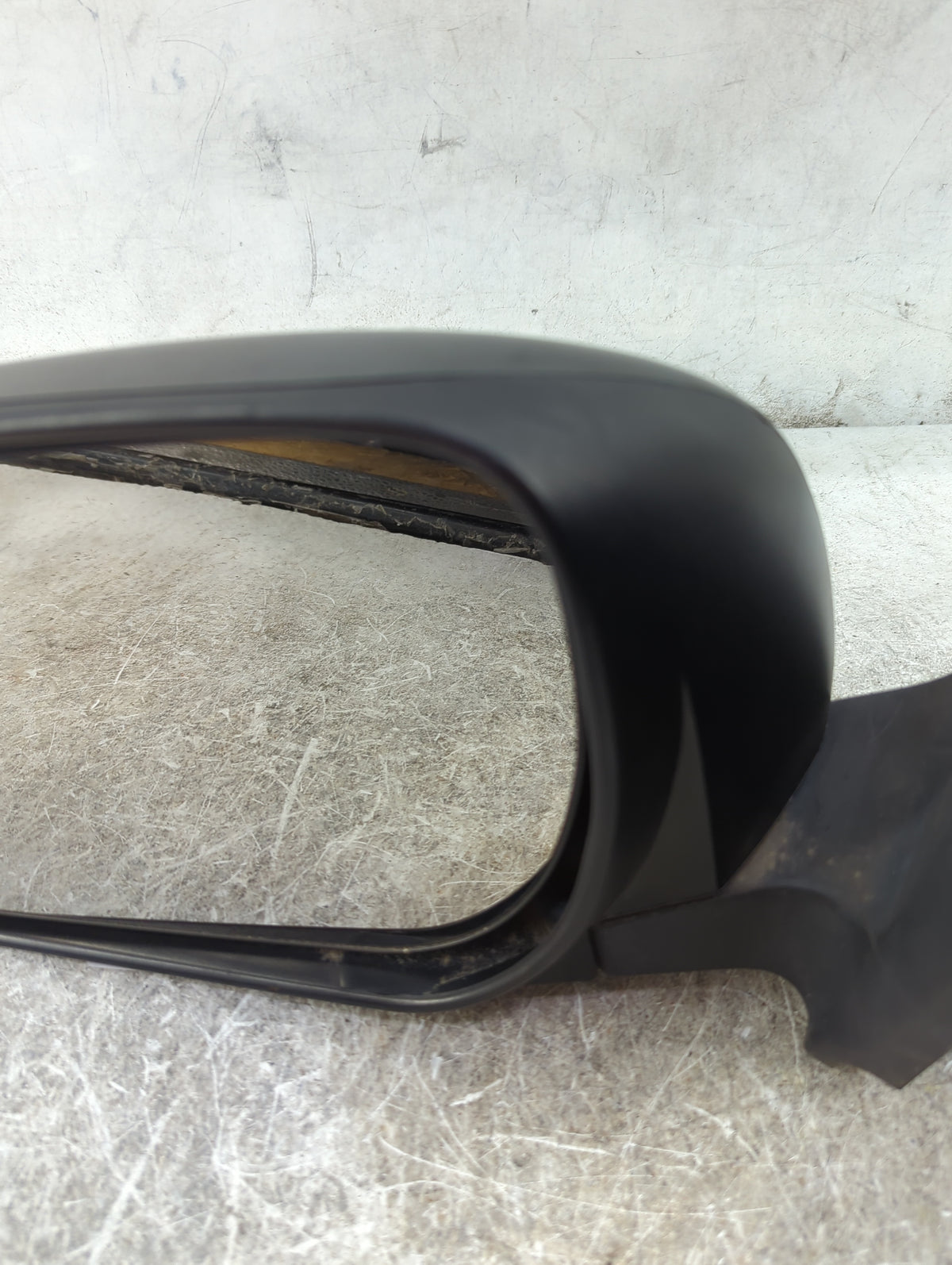 2009-2012 Toyota Rav4 Driver Side View Mirror - Left Door Mirror OEM Used - Oemusedautoparts1.com