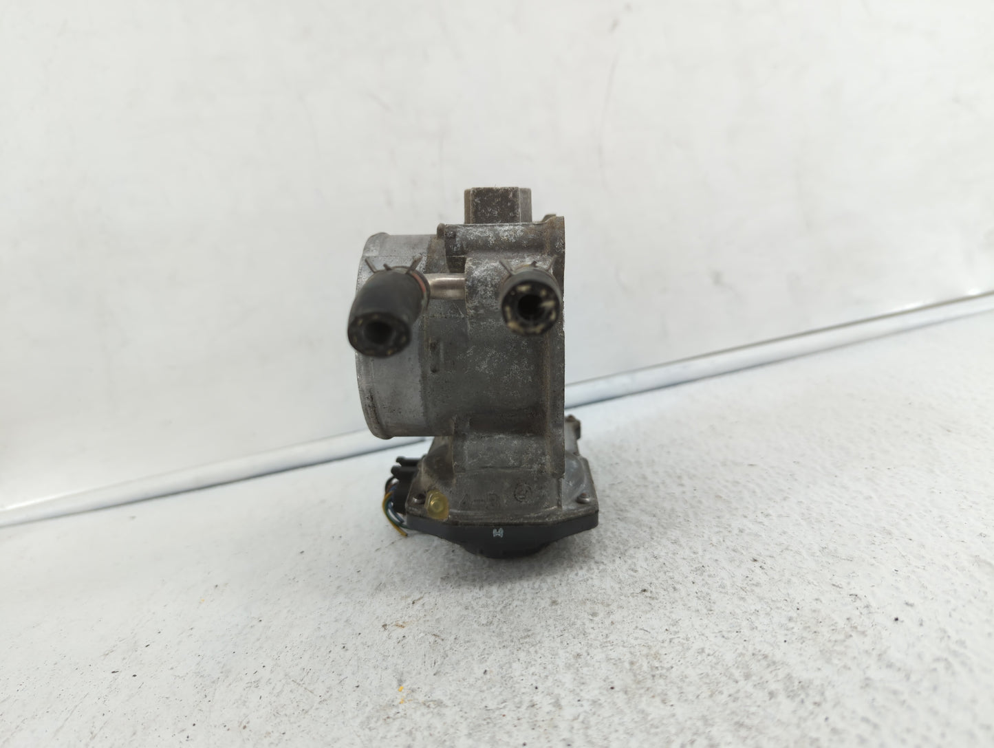 2009-2018 Toyota Rav4 Throttle Body P/N:22030-36010 22030-0V010 Fits Fits 2009 2010 2011 2012 2013 2014 2015 2016 2017 2018 