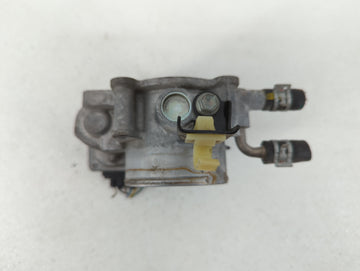 2009-2018 Toyota Rav4 Throttle Body P/N:35100-25200 22030-36010 Fits Fits 2009 2010 2011 2012 2013 2014 2015 2016 2017 2018 OEM Used Auto Parts
