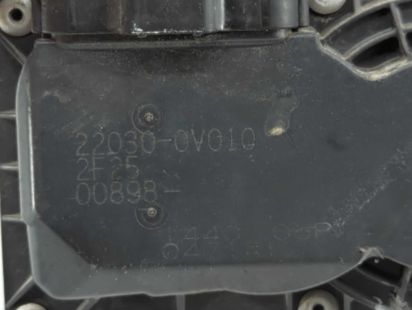 2009-2018 Toyota Rav4 Throttle Body P/N:35100-25200 22030-36010 Fits Fits 2009 2010 2011 2012 2013 2014 2015 2016 2017 2018 
