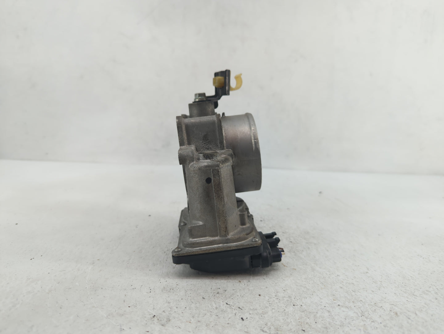 2009-2018 Toyota Rav4 Throttle Body P/N:35100-25200 22030-36010 Fits Fits 2009 2010 2011 2012 2013 2014 2015 2016 2017 2018 