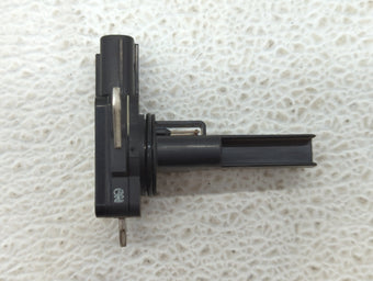 compare product 2006-2012 Toyota Rav4 Mass Air Flow Meter Maf