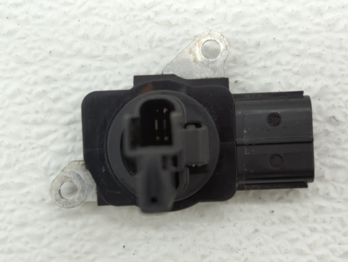 2006-2012 Toyota Rav4 Mass Air Flow Meter Maf Sensor 555567 - Oemusedautoparts1.com