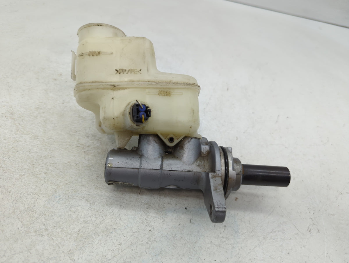 2006-2018 Toyota Rav4 Brake Master Cylinder 608770 - Oemusedautoparts1.com
