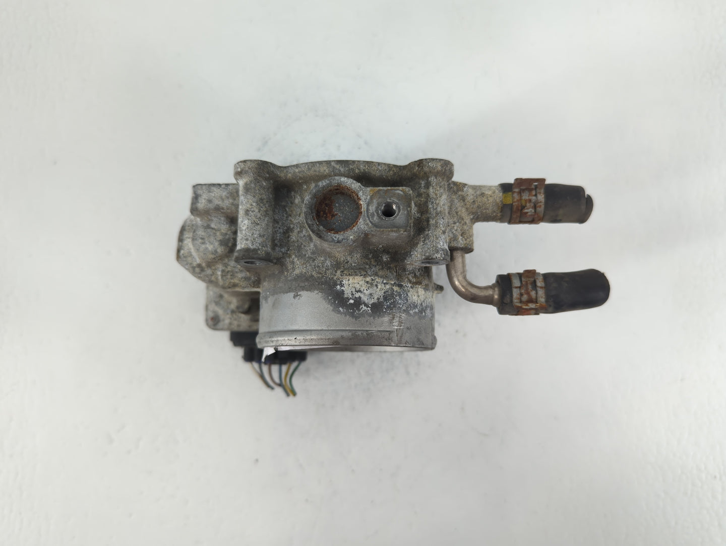 2009-2018 Toyota Rav4 Throttle Body P/N:22030-0V010 Fits Fits 2009 2010 2011 2012 2013 2014 2015 2016 2017 2018 2019 OEM Use