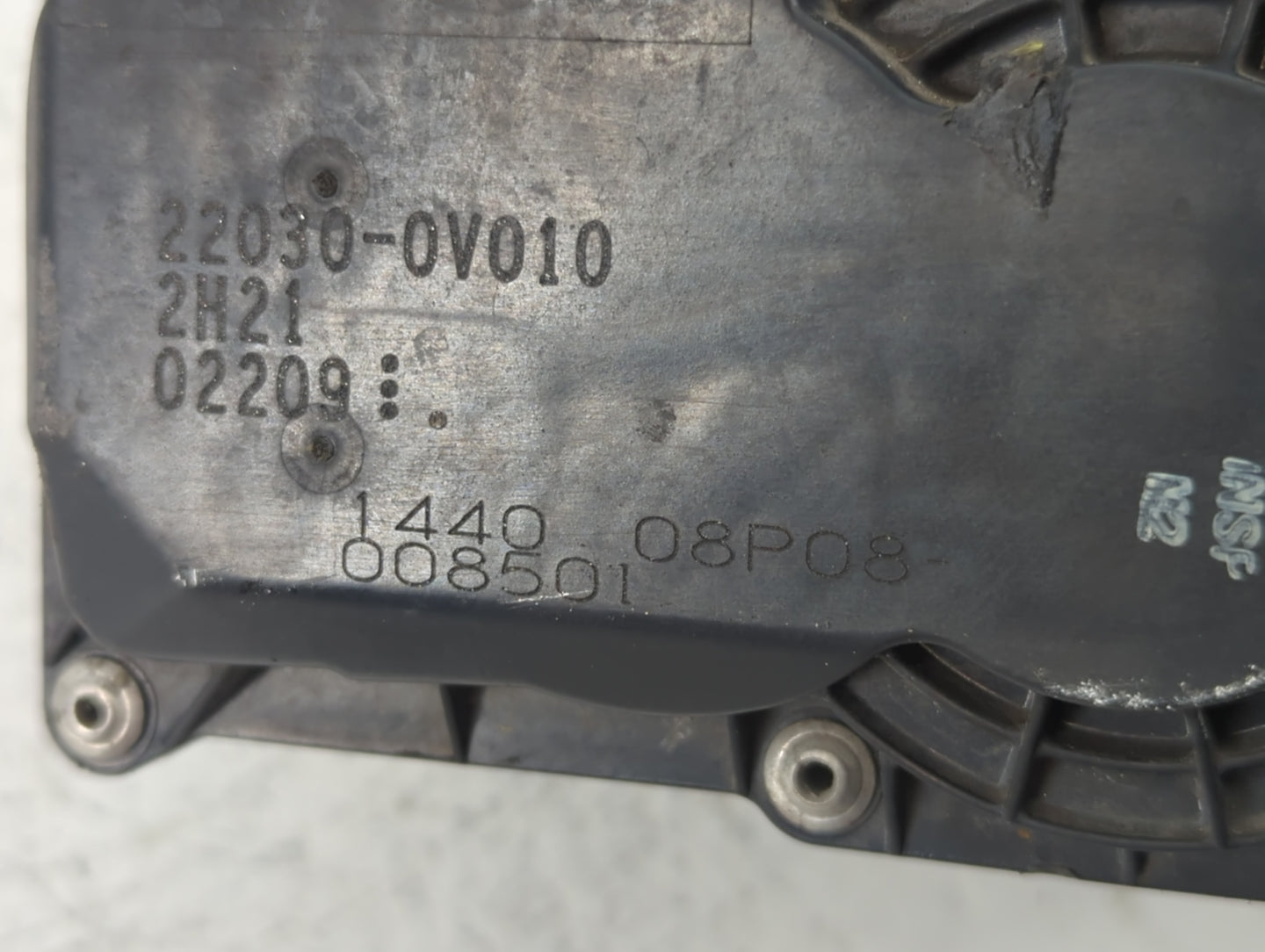 2009-2018 Toyota Rav4 Throttle Body P/N:22030-0V010 Fits Fits 2009 2010 2011 2012 2013 2014 2015 2016 2017 2018 2019 OEM Use