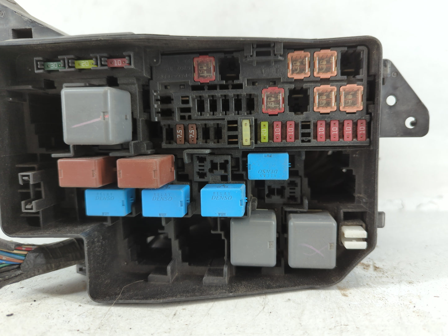 2010-2012 Toyota Rav4 Fusebox Fuse Box Panel Relay Module P/N:82662-0R031 Fits Fits 2010 2011 2012 OEM Used Auto Parts - Oem