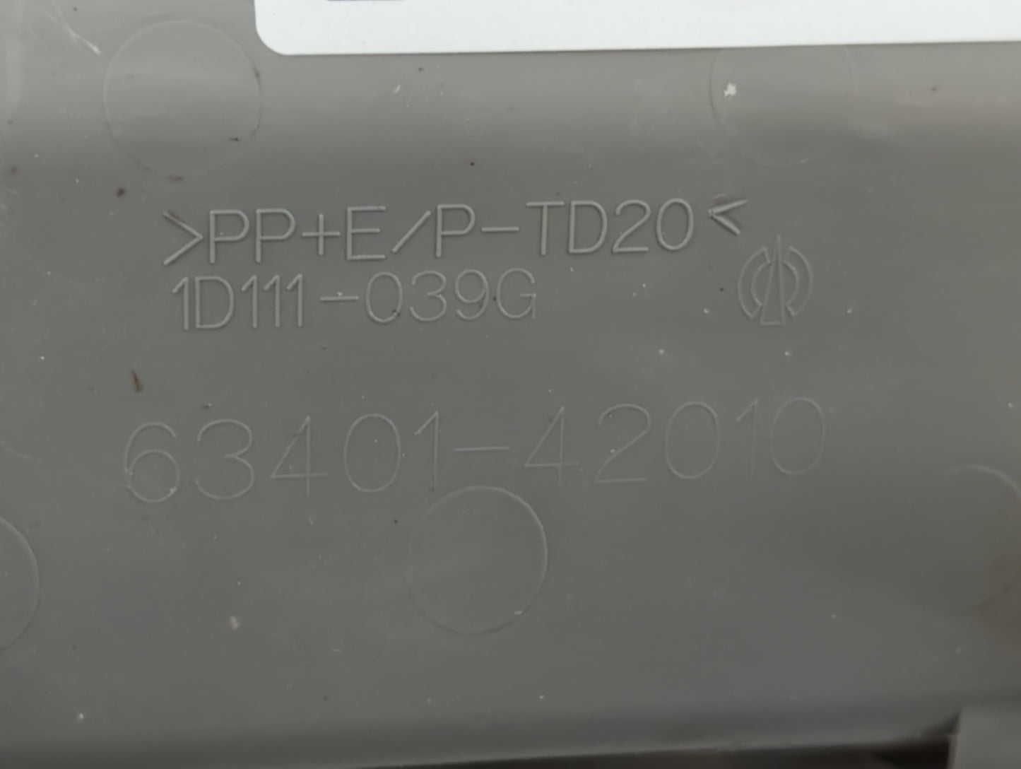 2012 Toyota Rav4 Overhead Roof Console - Oemusedautoparts1.com