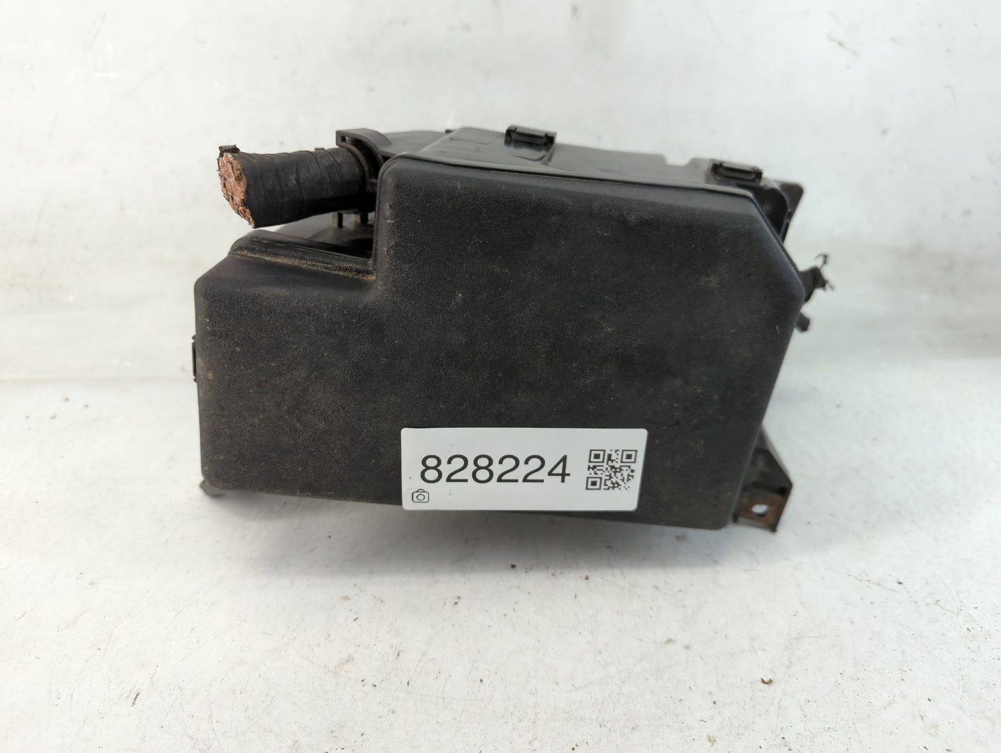 2006-2012 Toyota Rav4 Fusebox Fuse Box Panel Relay Module P/N:82662-0R010 Fits Fits 2006 2007 2008 2009 2010 2011 2012 OEM U