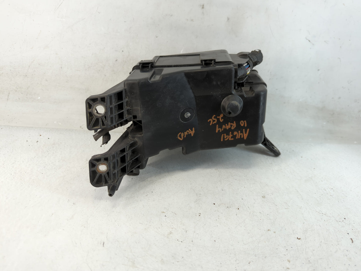 2006-2012 Toyota Rav4 Fusebox Fuse Box Panel Relay Module P/N:82662-0R010 Fits Fits 2006 2007 2008 2009 2010 2011 2012 OEM U