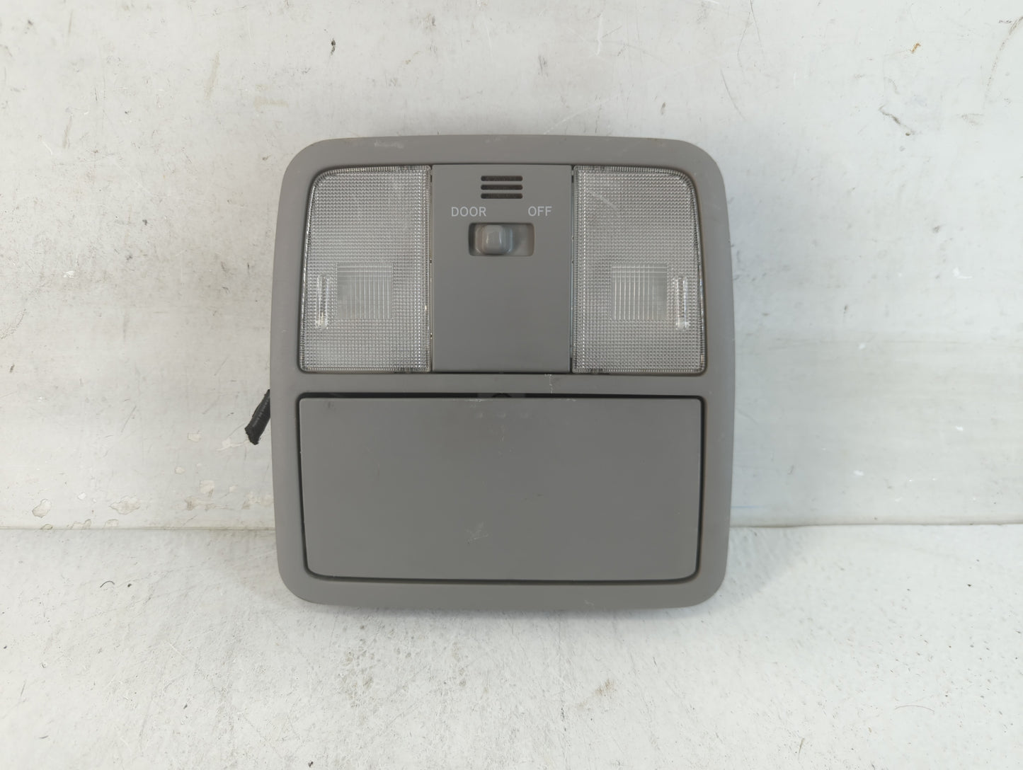 2012 Toyota Rav4 Overhead Roof Console - Oemusedautoparts1.com