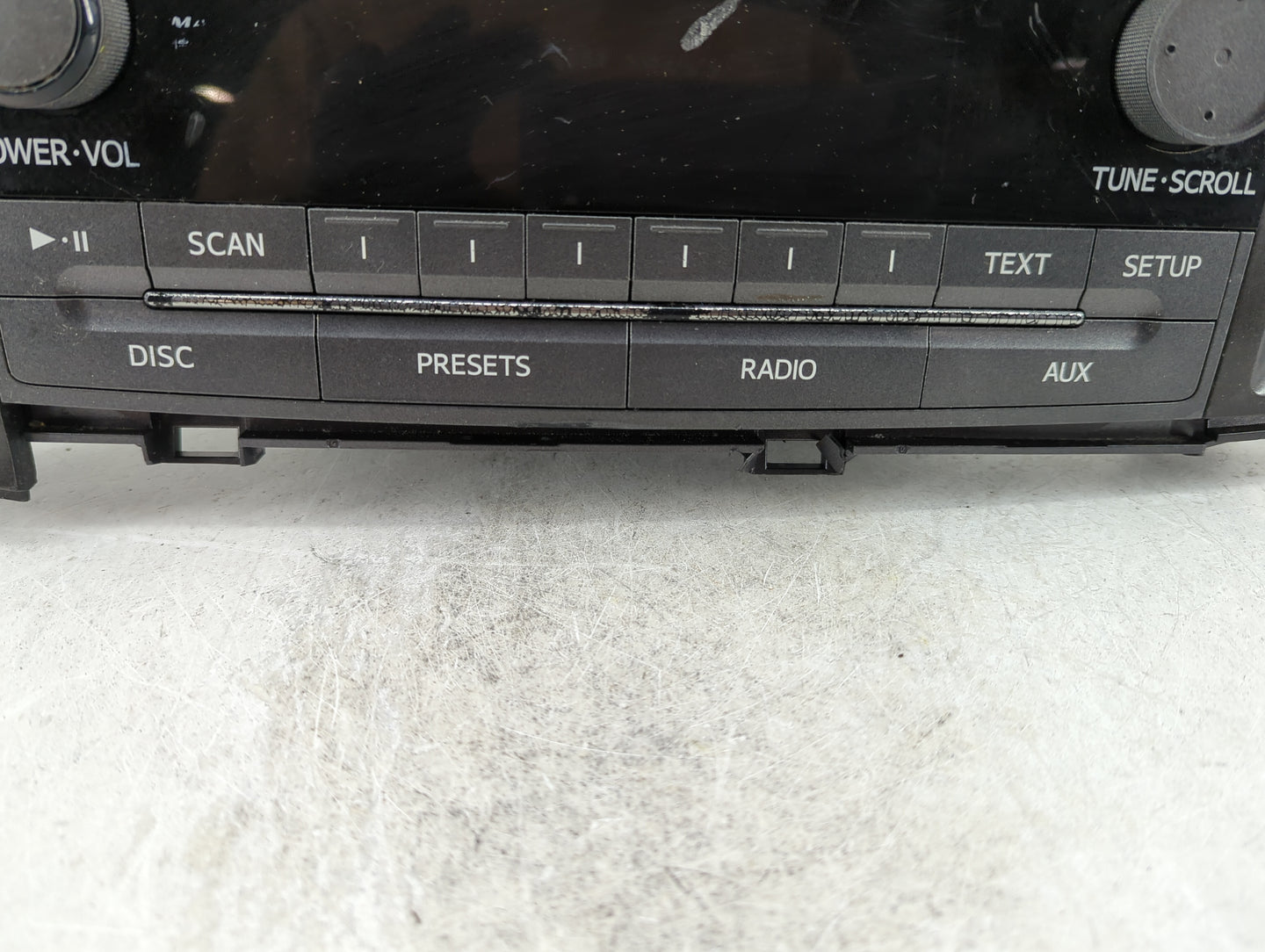 2011-2014 Toyota Sienna Radio AM FM Cd Player Receiver Replacement P/N:86120-08270 Fits Fits 2011 2012 2013 2014 OEM Used Au