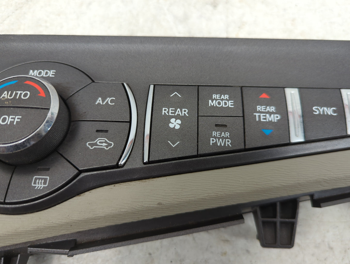 2011-2014 Toyota Sienna Climate Control Module Temperature AC/Heater Replacement P/N:SW28255HAC137 Fits Fits 2011 2012 2013 
