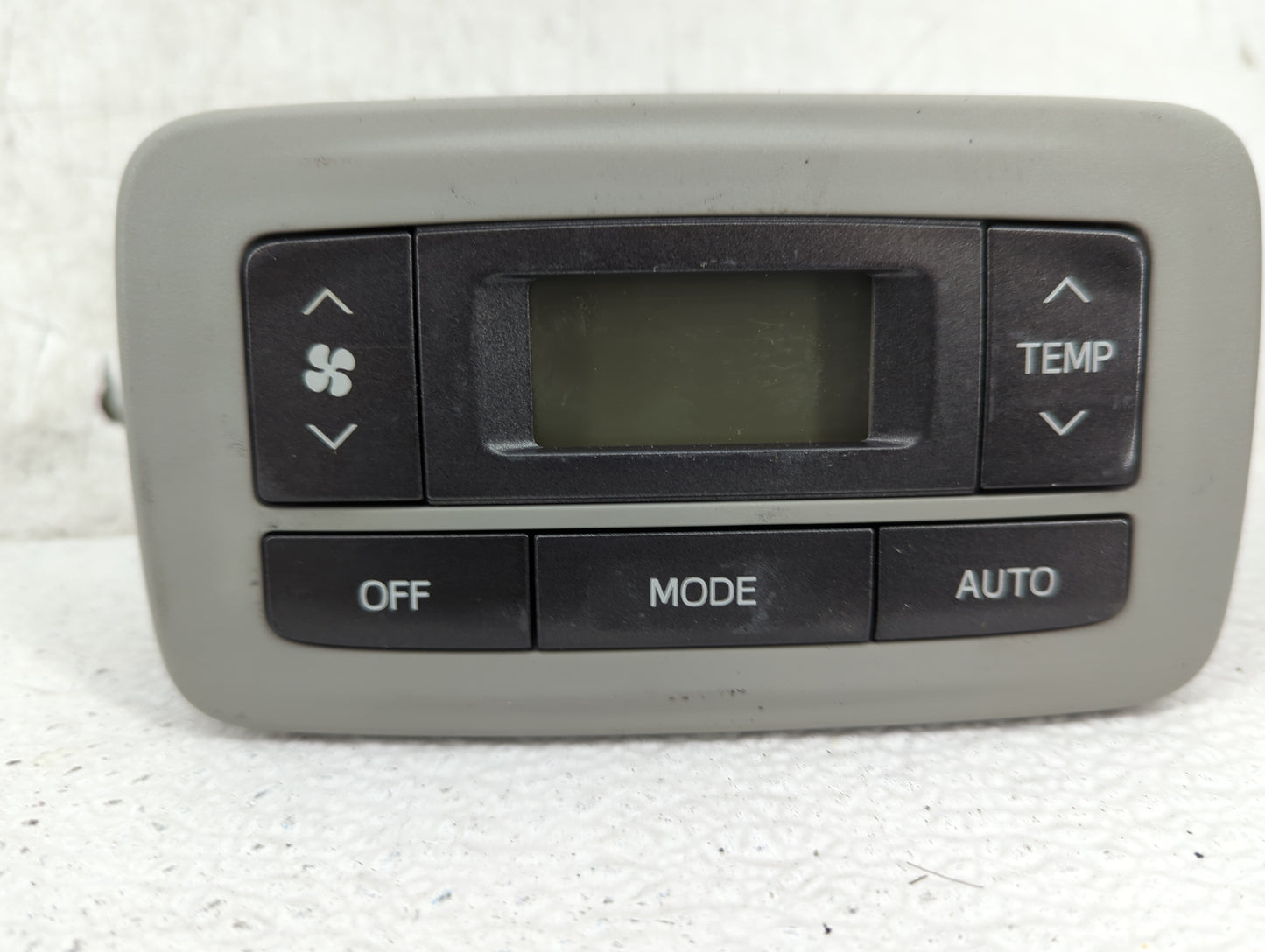 2011-2014 Toyota Sienna Climate Control Module Temperature AC/Heater Replacement P/N:75D875 Fits Fits 2011 2012 2013 2014 OE